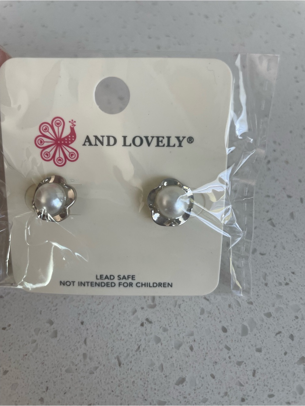And Lovely Faux Pearl Style Flower Stud Earrings New with tags